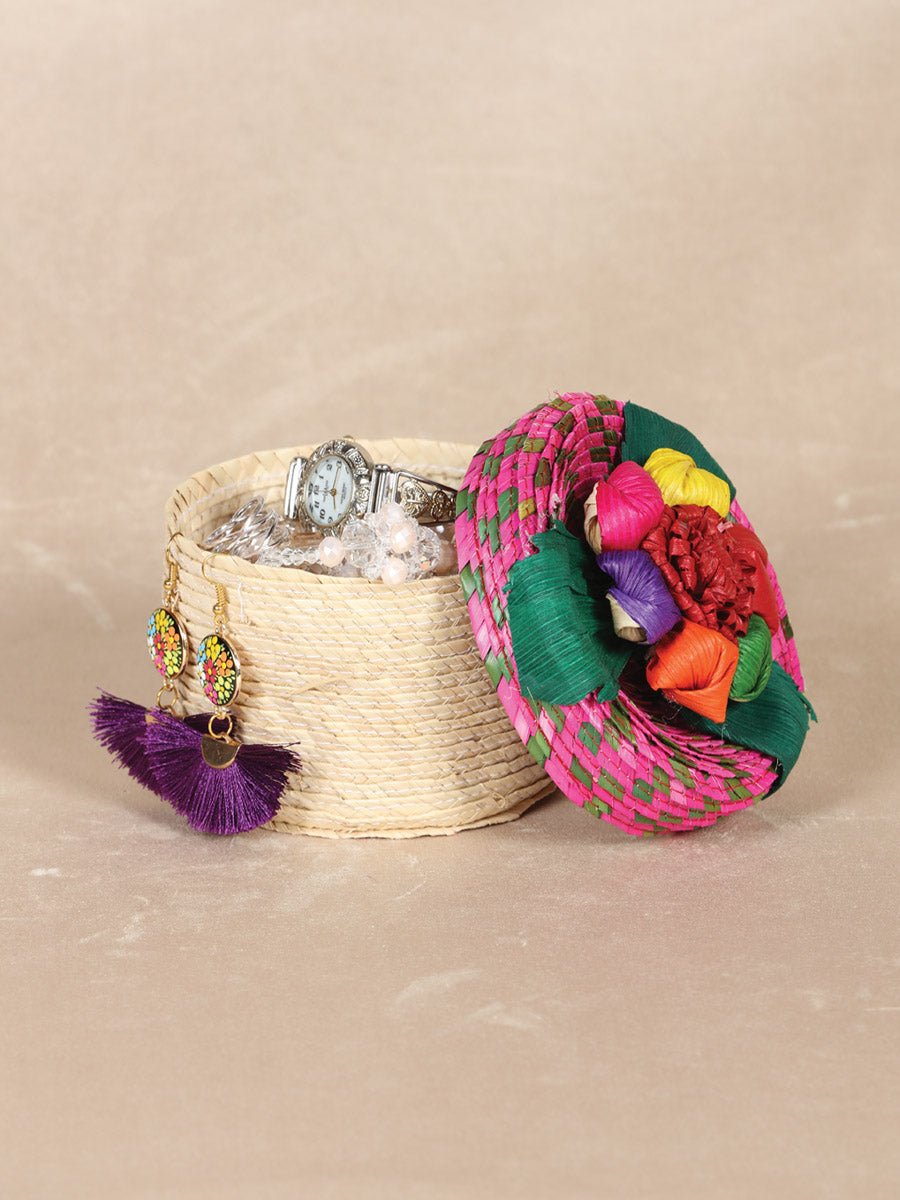Artisanal Candy Holder/ Jewerly Holder 100% Palm Leaf Multicolor 602141 - BELLEZA'S - Artisanal Candy Holder/ Jewerly Holder 100% Palm Leaf Multicolor 602141 - UNISEX - 60214101