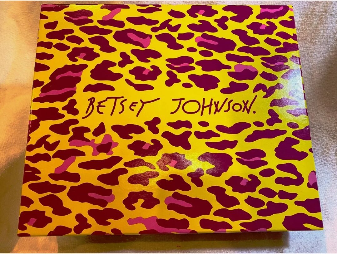 Betsey Johnson Gift Set Parfum Body Lotion, Bath & Shower Gel - BELLEZA'S - - 7395