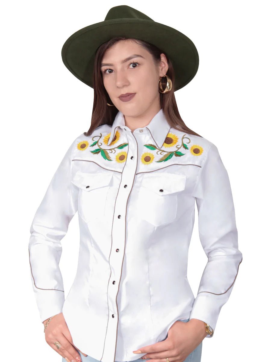 Camisa Vaquera Para Mujer Con Girasoles 'El Señor De Los Cielos' *WHITE-125783* - BELLEZA'S - Blusa De Mujer Con Girasoles El Señor De Los Cielos *WHITE-125783* - BELLEZA'S - Camisa Para Mujer - 125783