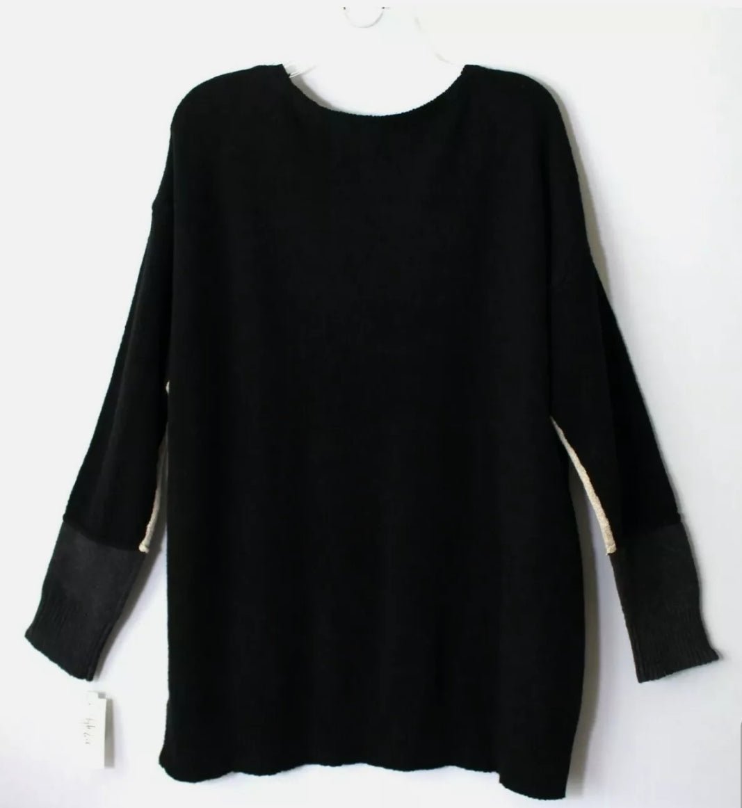 STYLE & CO. Long Sleeve Sweater Size Large Black Tan Ivory Combo Retail $59.50 - BELLEZA'S - STYLE & CO. Long Sleeve Sweater Size Large Black Tan Ivory Combo Retail $59.50 - BELLEZA'S - -